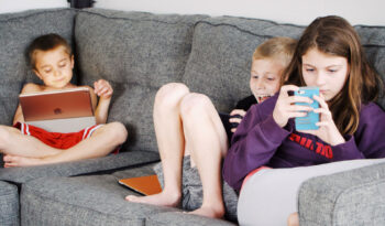children's-smartphones-and-tablets